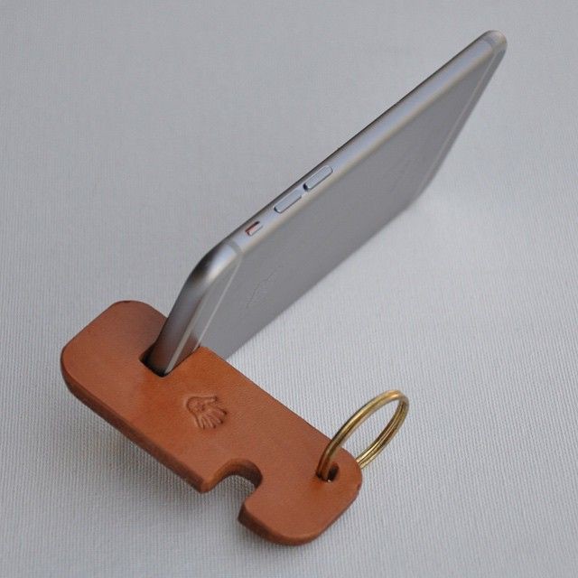 	Branded wooden keychain phone stands