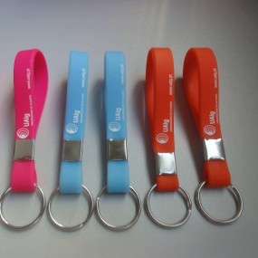 Custom Silicone Keychains with Logo – Personalized Rubb...
