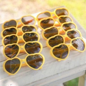 Custom Heart-Shaped Sunglasses – Personalized Logo Sung...